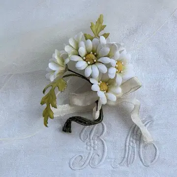 7012 천꽃 마가렛 코사지 핸드메이드 졸업식 입학식