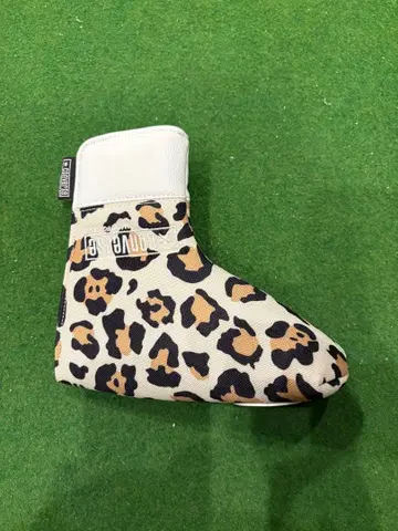 CONVERSE Chuck Taylor 퍼터용 골프헤드커버 레오파드 무늬