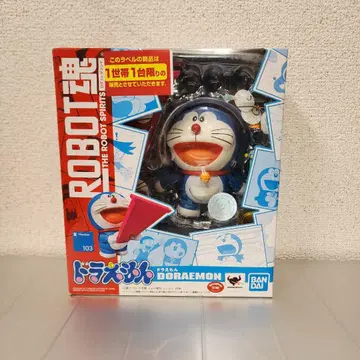 컬러풀한 꽃무늬 도라에몽 봉제 인형