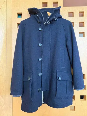 EEL products 네이비 후드 부착 코트
