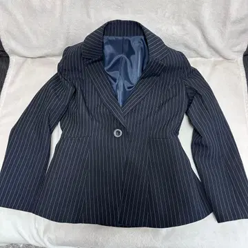 루일 에 부티크 여성용 네이비 자켓 M 졸업 입학