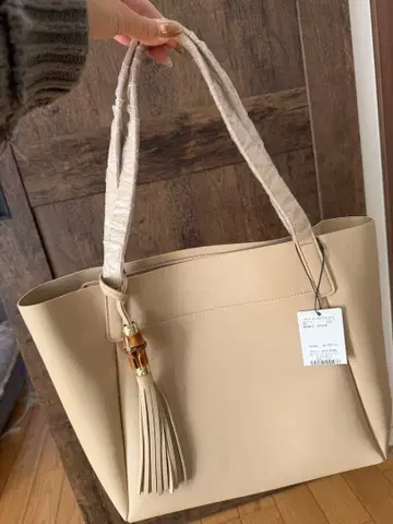 CECIL McBEE 베이지 숄더백 M 사이즈