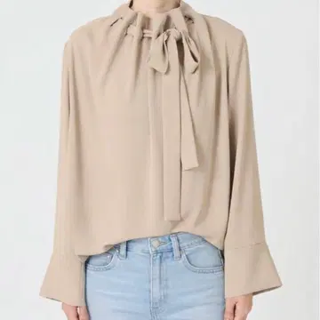 [ 새상품 ] NOBLE 개더 보타이 블라우스 베이지