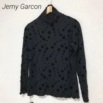 Jemy Garcon 제니 가르송 택 포함 하이넥 티셔츠