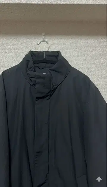 UNIQLO 유니클로 하이브리드 다운 코트 블랙
