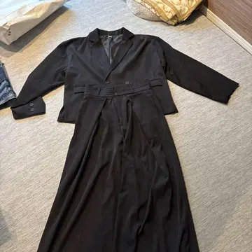 엘르 로제트 셋업 블랙