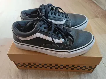 [ 박스 포함 ] VANS 반스 올드스쿨 24.0cm 블랙 가죽 느낌