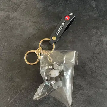 블랙 미야쿠미야쿠 산리오 키티 EXPO2025 캐릭터 키링