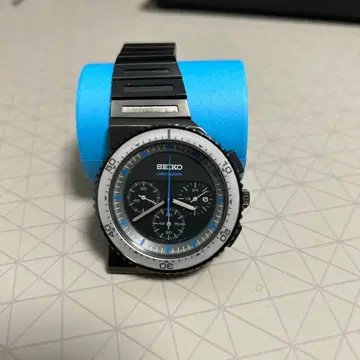SEIKO x GIUGIARO 한정판 손목시계 데드스탁