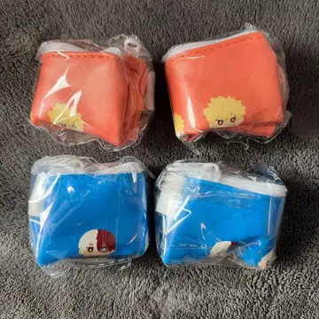 히로아카 캡슐 토이 컴팩트 파우치