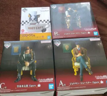 죠죠의 기묘한 모험 피규어 세트