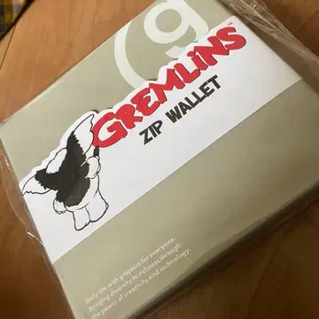미개봉 새상품 그렘린 지갑 기즈모 스탠드 지갑