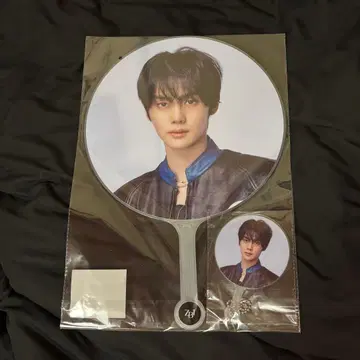 ZEROBASEONE KIMGYUVIN 김규빈 왈츠 부채