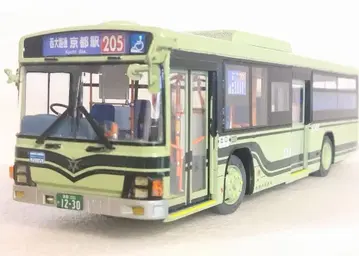 1/32 교토시 교통국 버스 (이스즈 엘가) 초보자 조립품