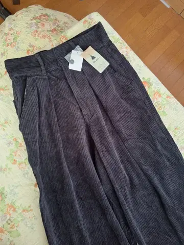 택 포함! niko and - 코듀로이 턱 유루 팬츠