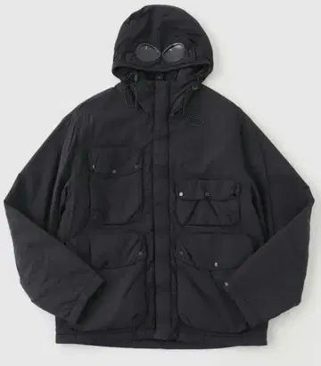 새상품 C.P. Company CHROME - R 미디엄 자켓 M