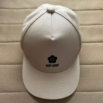 MARY QUANT 캡