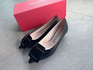 Roger Vivier 블랙 플랫슈즈
