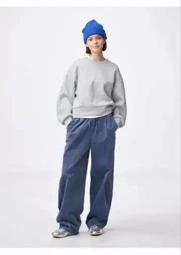 GU 코듀로이 배럴 레그 이지 팬츠 xs 블루