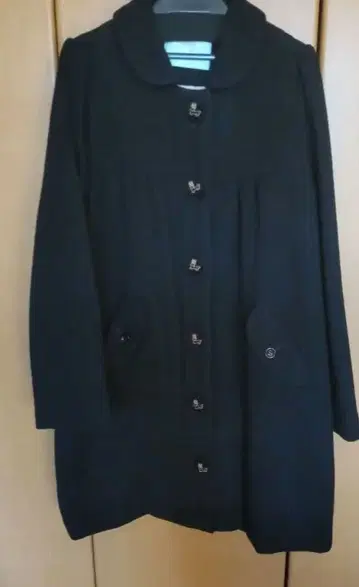 프랑슈리페 토끼 버튼 코트 셰리라파