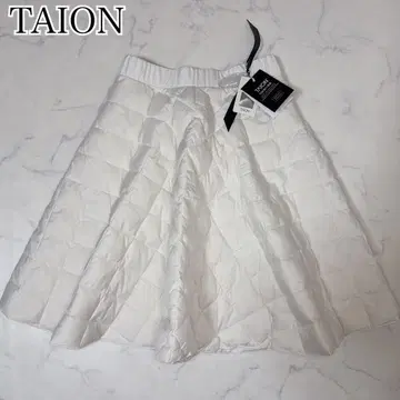 미사용 새상품 TAION 다운 스커트 플레어 M 사이즈 타이온 화이트