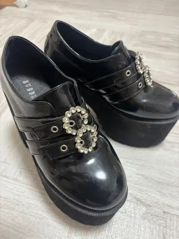 39 BUBBLES 블랙 통굽