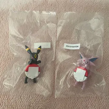 포켓몬 제일복권 F상 길거리 산책 챠라링 프렌즈 블래키 에브이