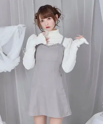 Honey Cinnamon 백리본 컷아웃 점프 스커트