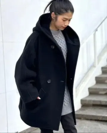 AP STUDIO 라이트 모사 오버 후디 코트 블랙 36