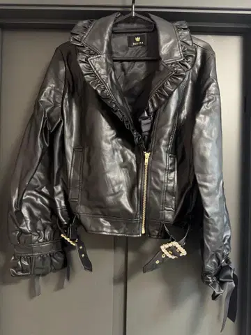 ROJITA 블랙 라이더 자켓