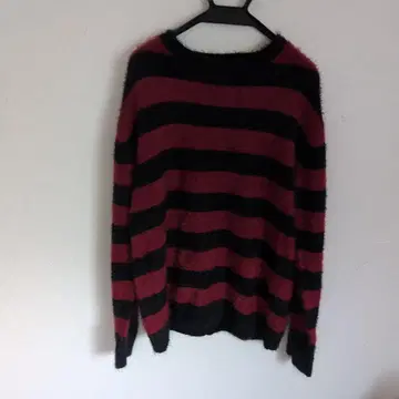 네오스 어딕티브 디자인 M 빨검 스트라이프 니트