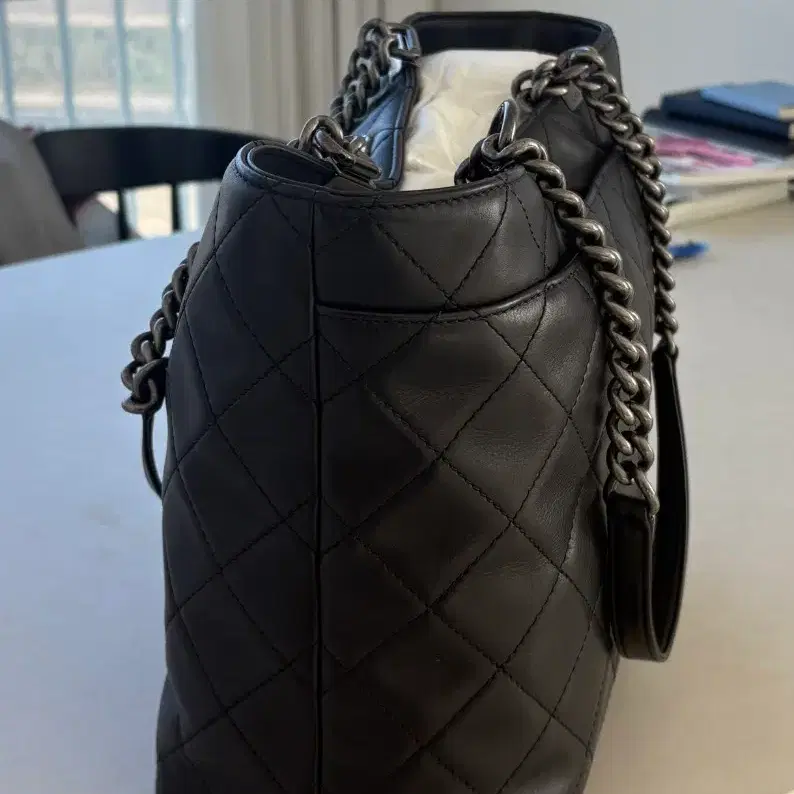 샤넬 CHANEL 카프스킨 쇼퍼백 사진 4