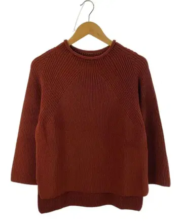 BATONER 바토너 SIGNATURE BOTTLE CREW NECK