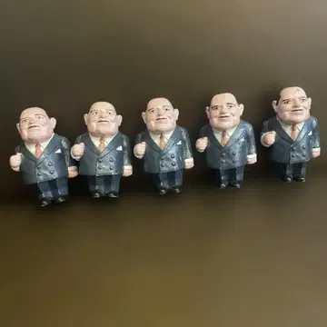 레어 시라크 대통령 피규어 5개 세트