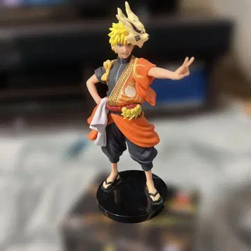 우즈마키 나루토 20주년 기념 피규어