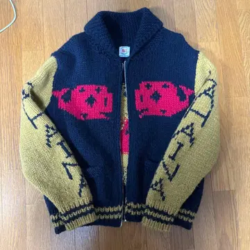 [ 최종 가격 인하 ] LAHAINA 니트 가디건 네이비 베이지