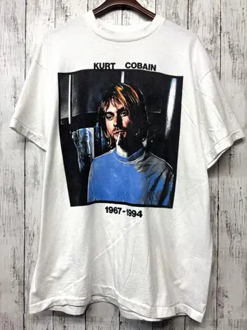 NIRVANA 너바나 커트 코베인 T셔츠