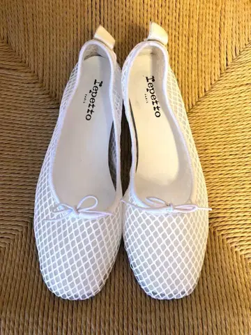 [ 새상품급 ] 레페토 EU 사이즈 38.5 발레 슈즈 러버 솔