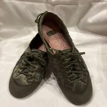 오니츠카 타이거 22.5cm