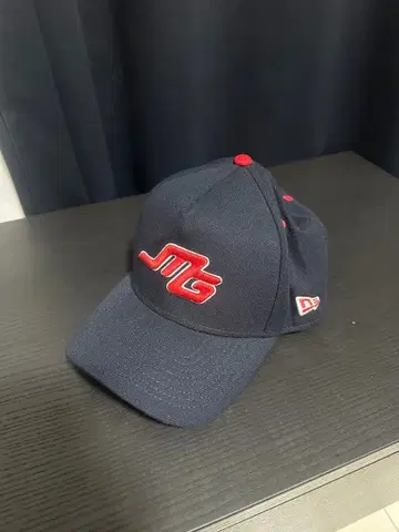 뉴에라 x 미우라기켄 콜라보 캡