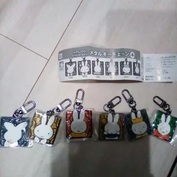 미피 가챠가챠 메탈 키체인 컴플리트