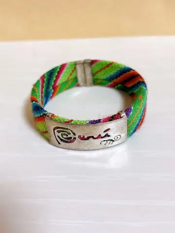 PERU LOGOArtisan 실버 & 만타 패브릭 커프 팔찌