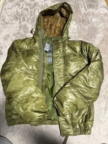 Abercrombie & Fitch 다운 자켓 M