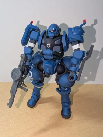 건담 건담 프라모델 HG 군경 자쿠 완성품 지크 액스 GQuuuuuuX