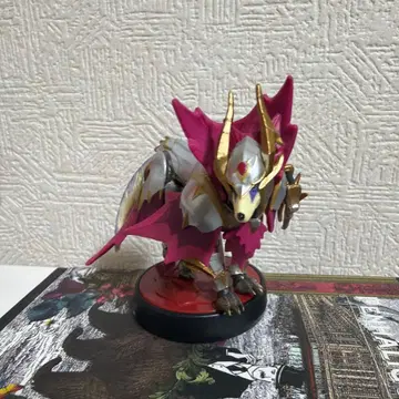 몬헌 amiibo 피규어