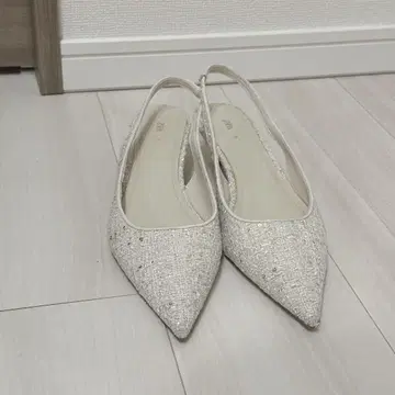 ZARA 화이트 슬링백 펌프스 트위드