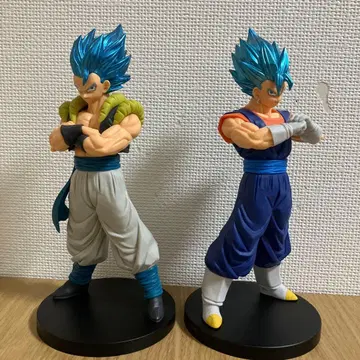 블러드 오브 사이어인 오지터 베지트 세트