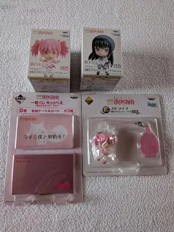 마도카 마기카 스트랩과 카드 세트 피규어 2개