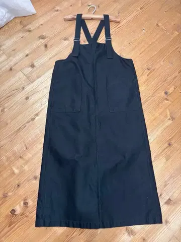 도밍고 블랙 살로펫 크로스 스트랩