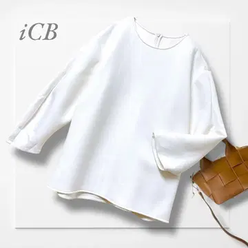 iCB 본딩 티셔츠(M) 화이트 스트레치 성숙 캐주얼 세련됨 고급
